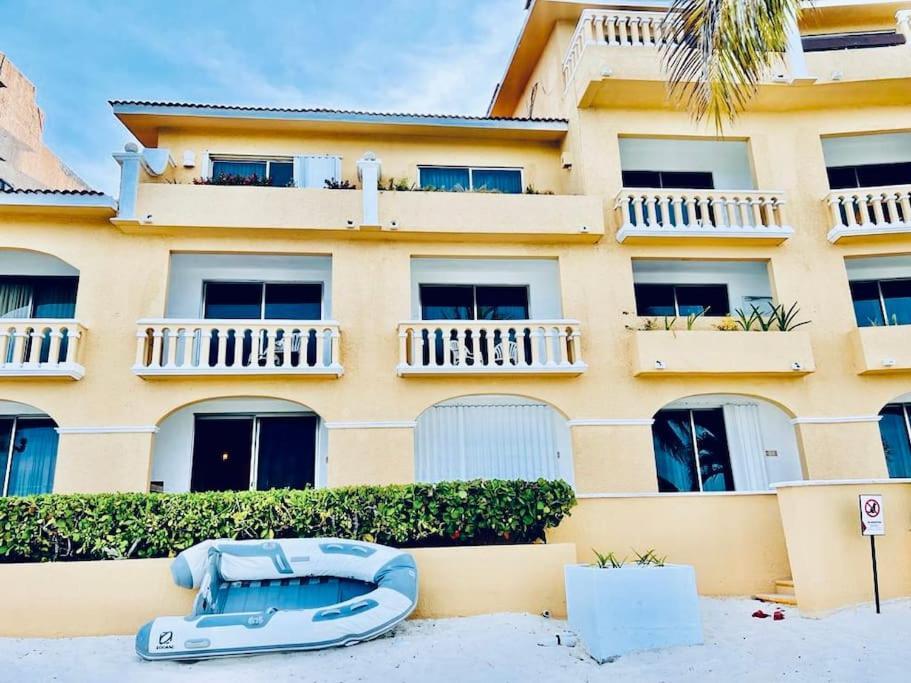 Punta Me Apartment Beach Front In The Hotel & Waterpark Cancún Exterior foto